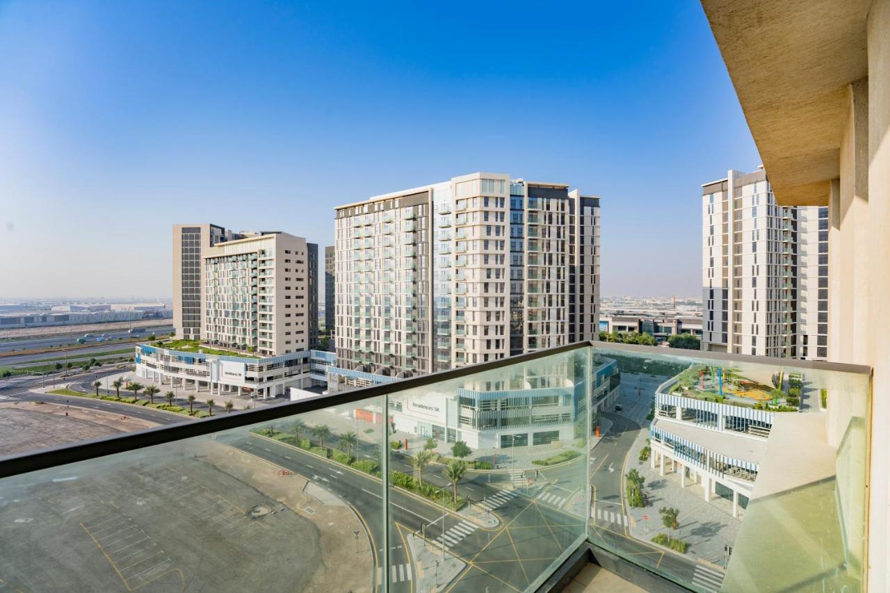 Expo Village Serviced Apartments Dubai Exterior photo