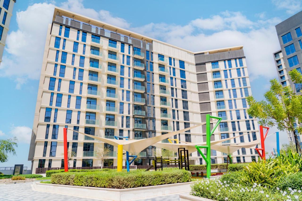 Expo Village Serviced Apartments Dubai Exterior photo