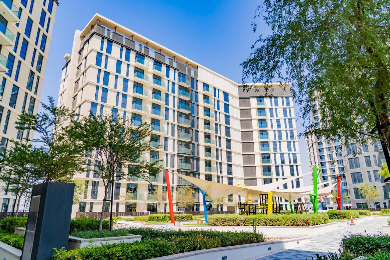 Expo Village Serviced Apartments Dubai Exterior photo